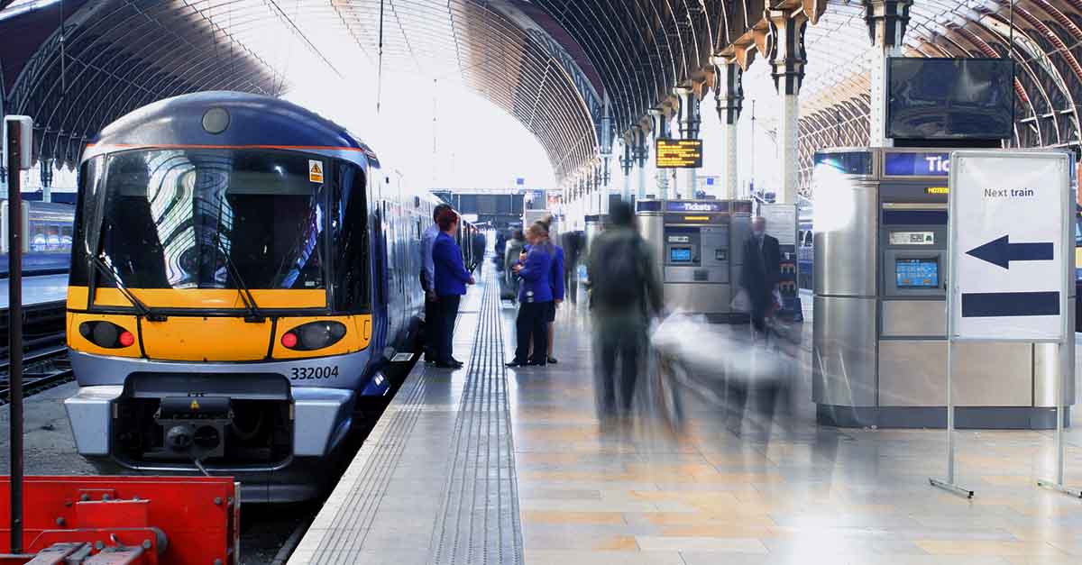 Train Tech Disaster Strands Thousands in Southeast England